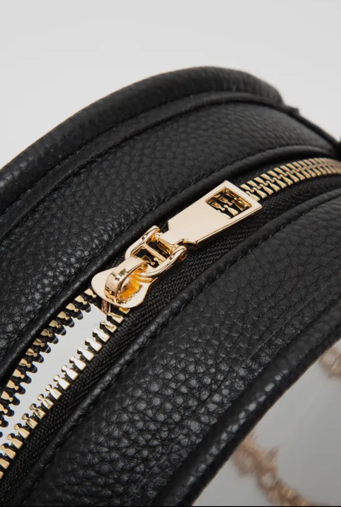 Round Clear Crossbody Bags