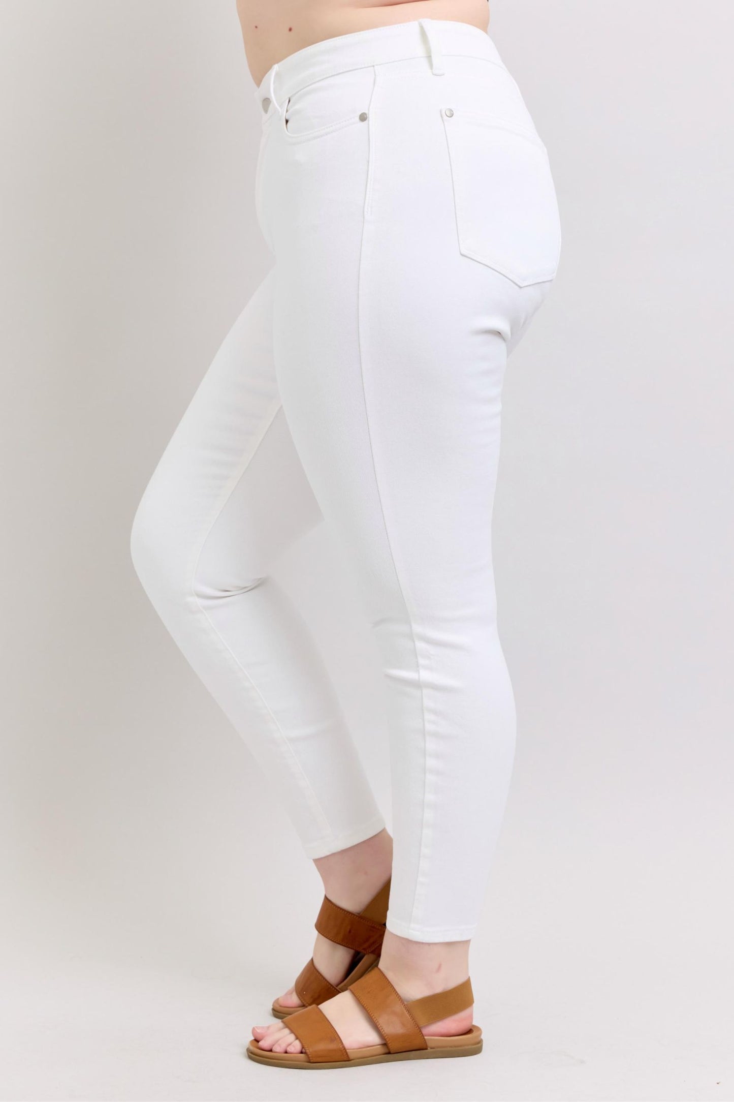 Judy Blue Nicole White High-Rise Classic Skinny Jeans (JB 82661)