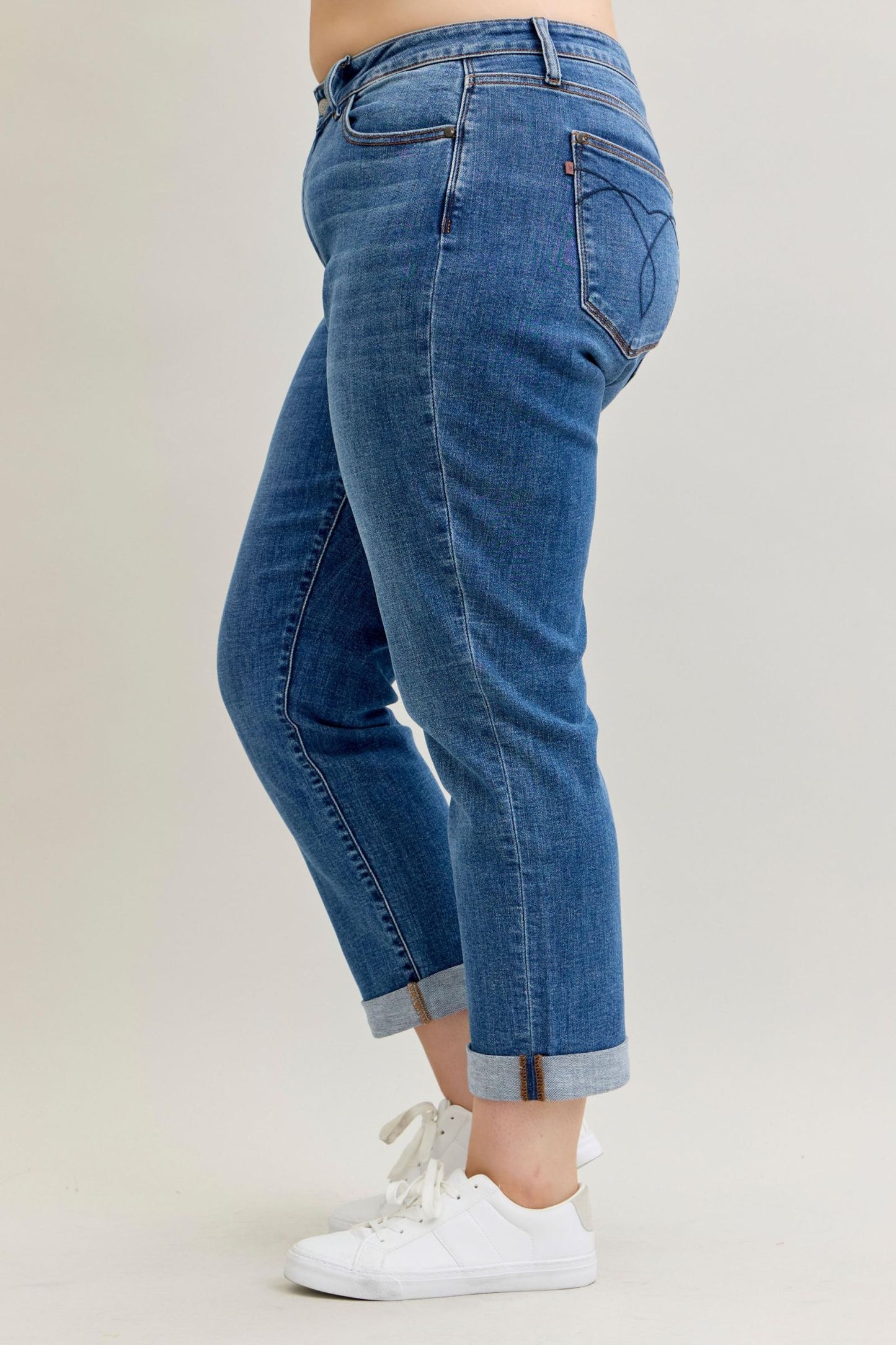 Judy Blue Heather Mid-Rise Boyfriend Fit Jeans (JB 82685)