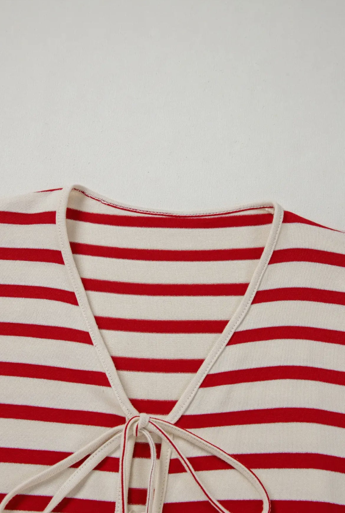 X-LARGE Red Stripe Bow Tie Set