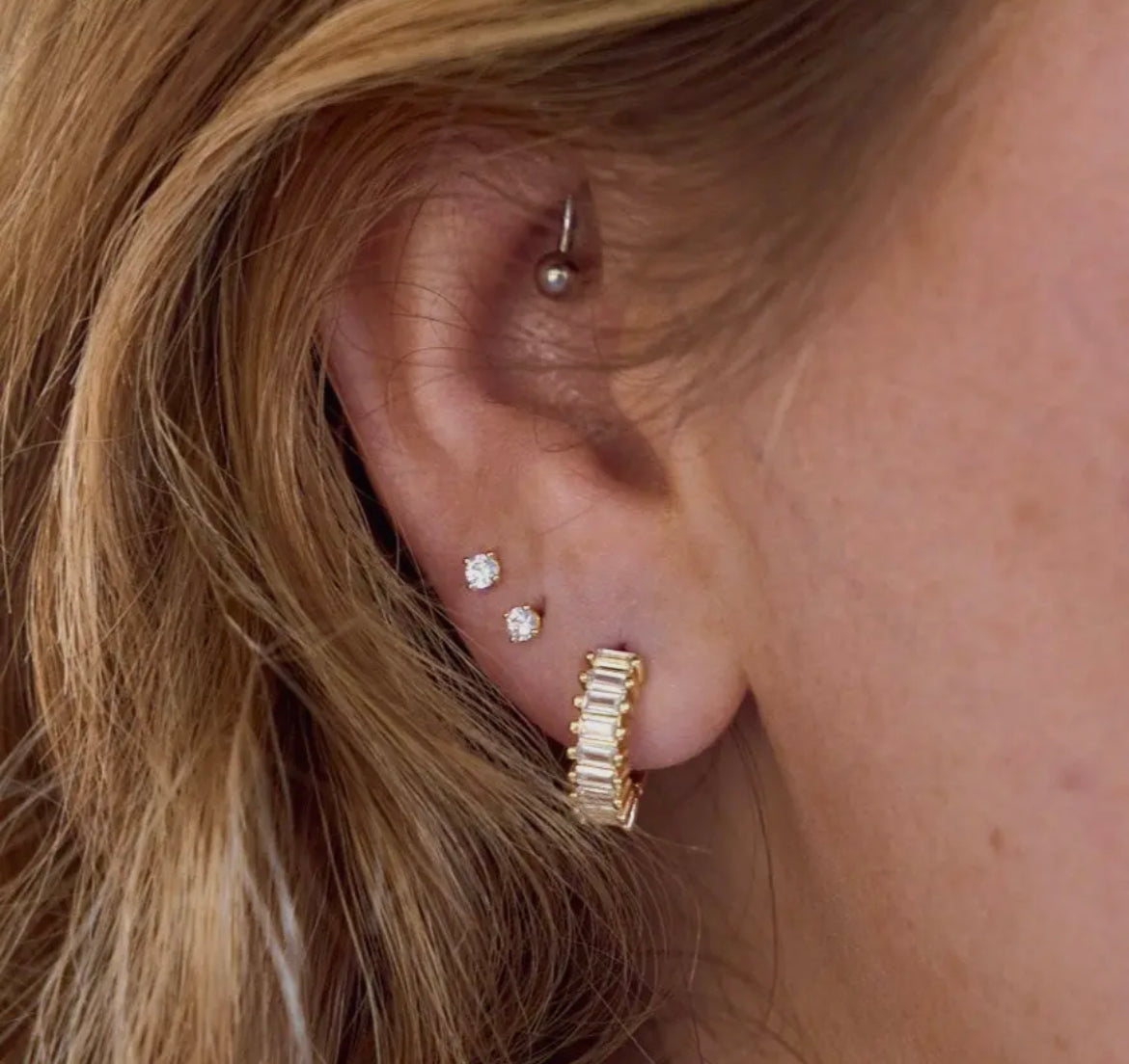 Esther Gold Medium Huggie Earrings