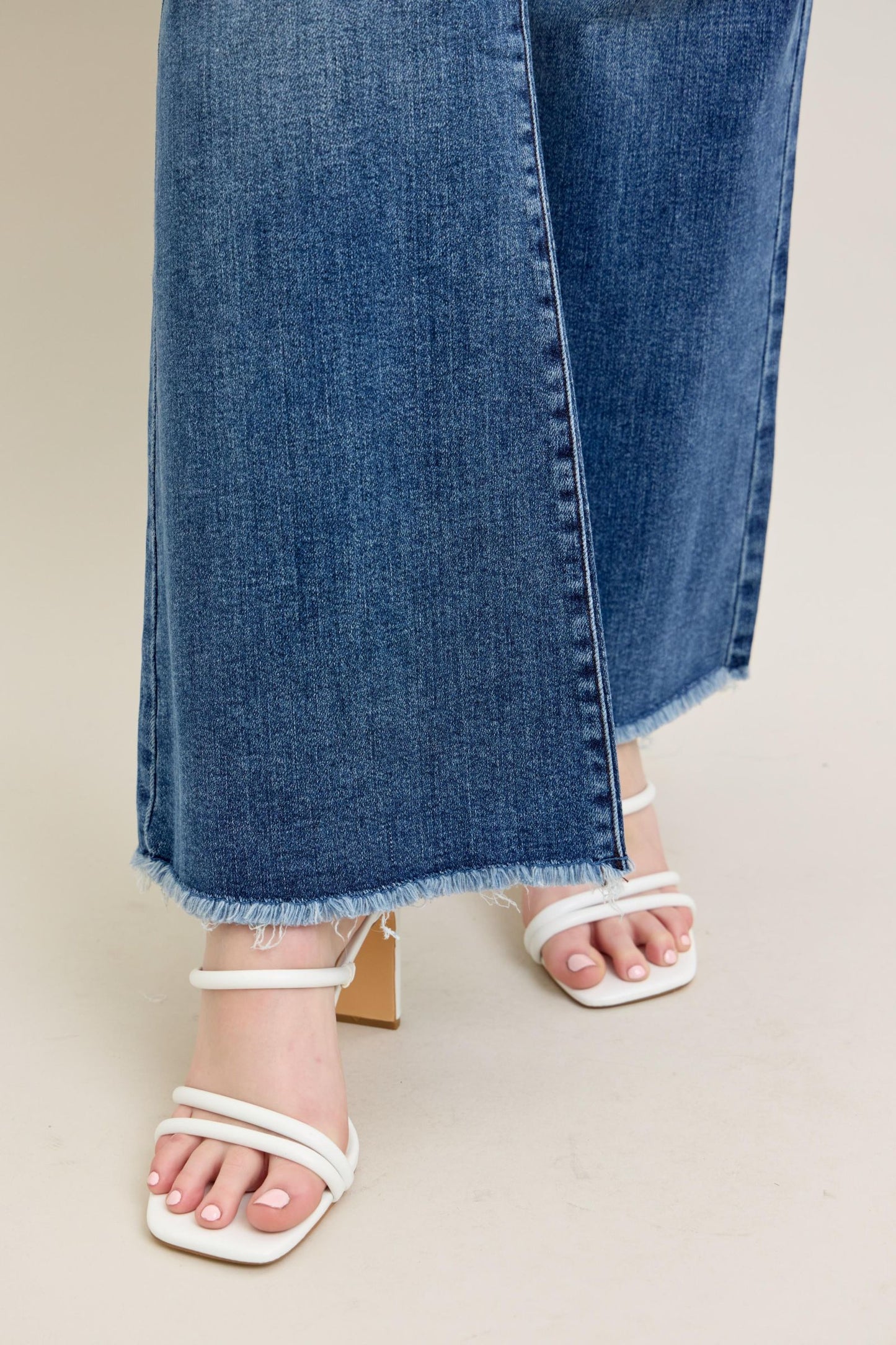 Judy Blue Alora Mid-Rise Frayed Hem Flare Jeans (JB 82670)
