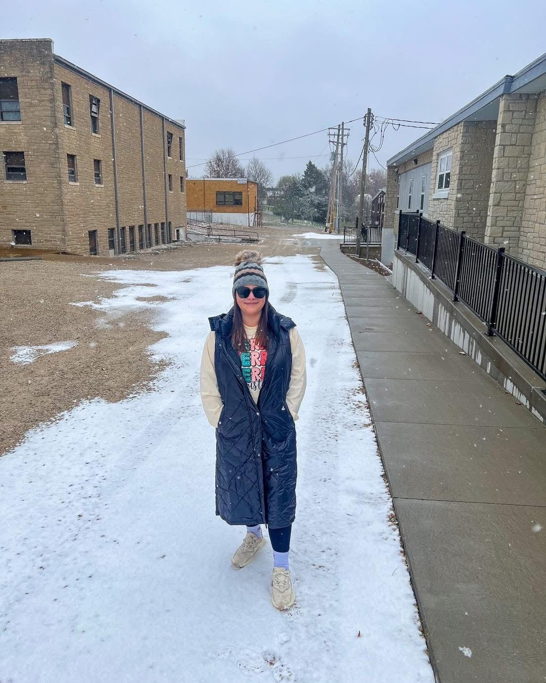 *DOORBUSTER* Grey/Taupe/Charcoal Knit Pom Beanie