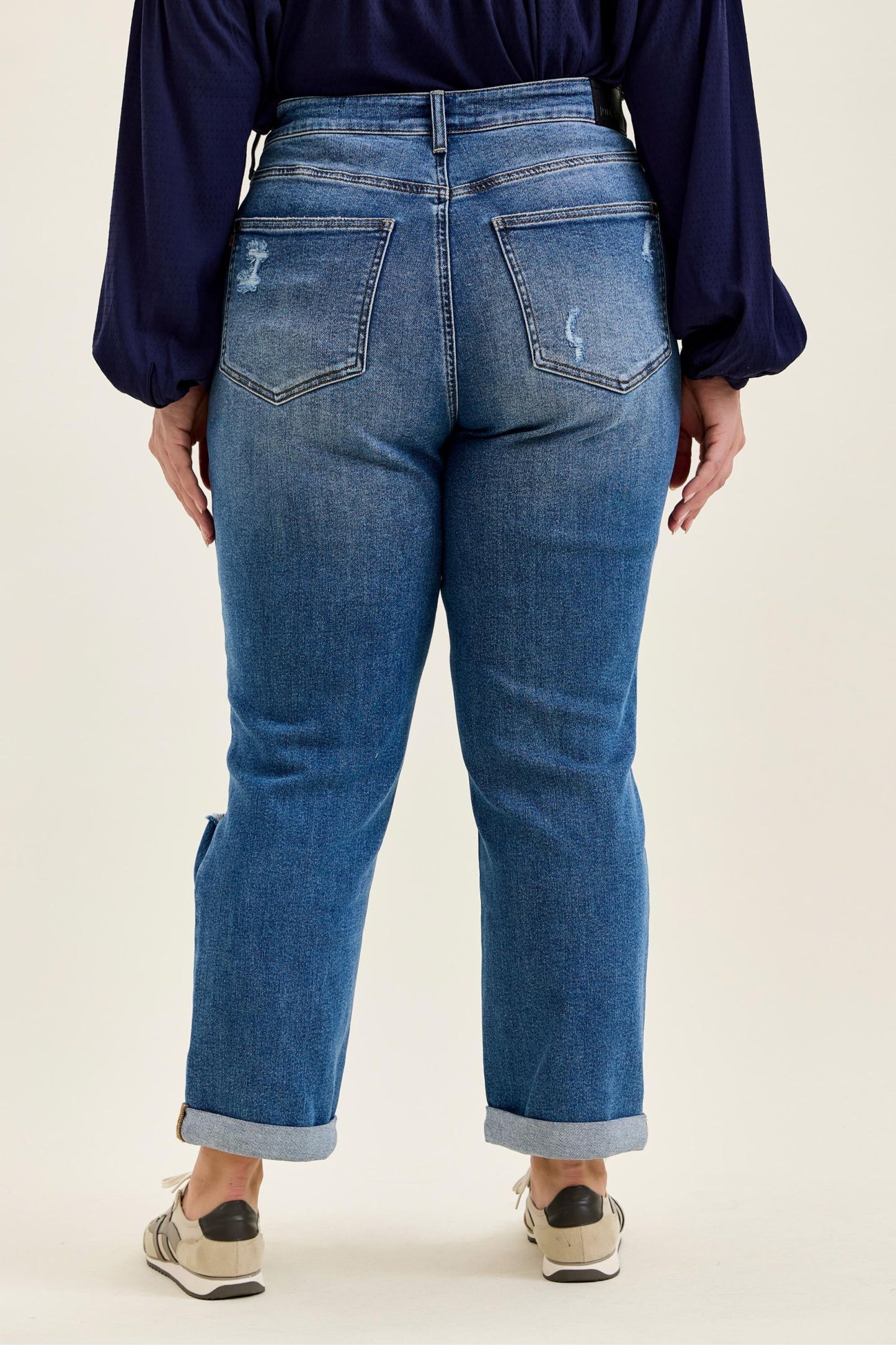 Judy Blue Billie High Rise Boyfriend Fit Jeans (JB 881189)