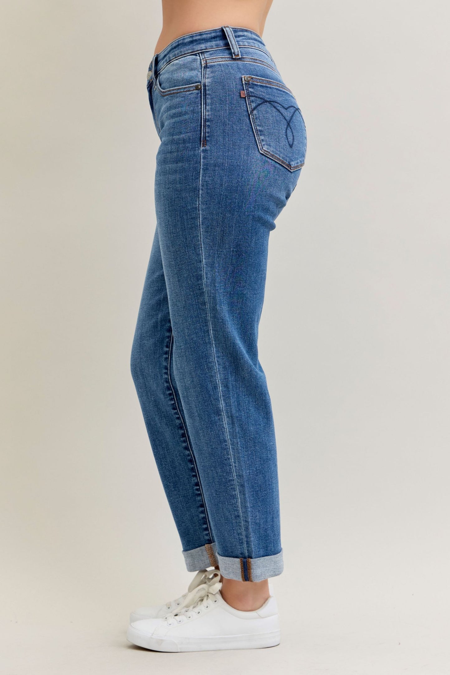 Judy Blue Heather Mid-Rise Boyfriend Fit Jeans (JB 82685)