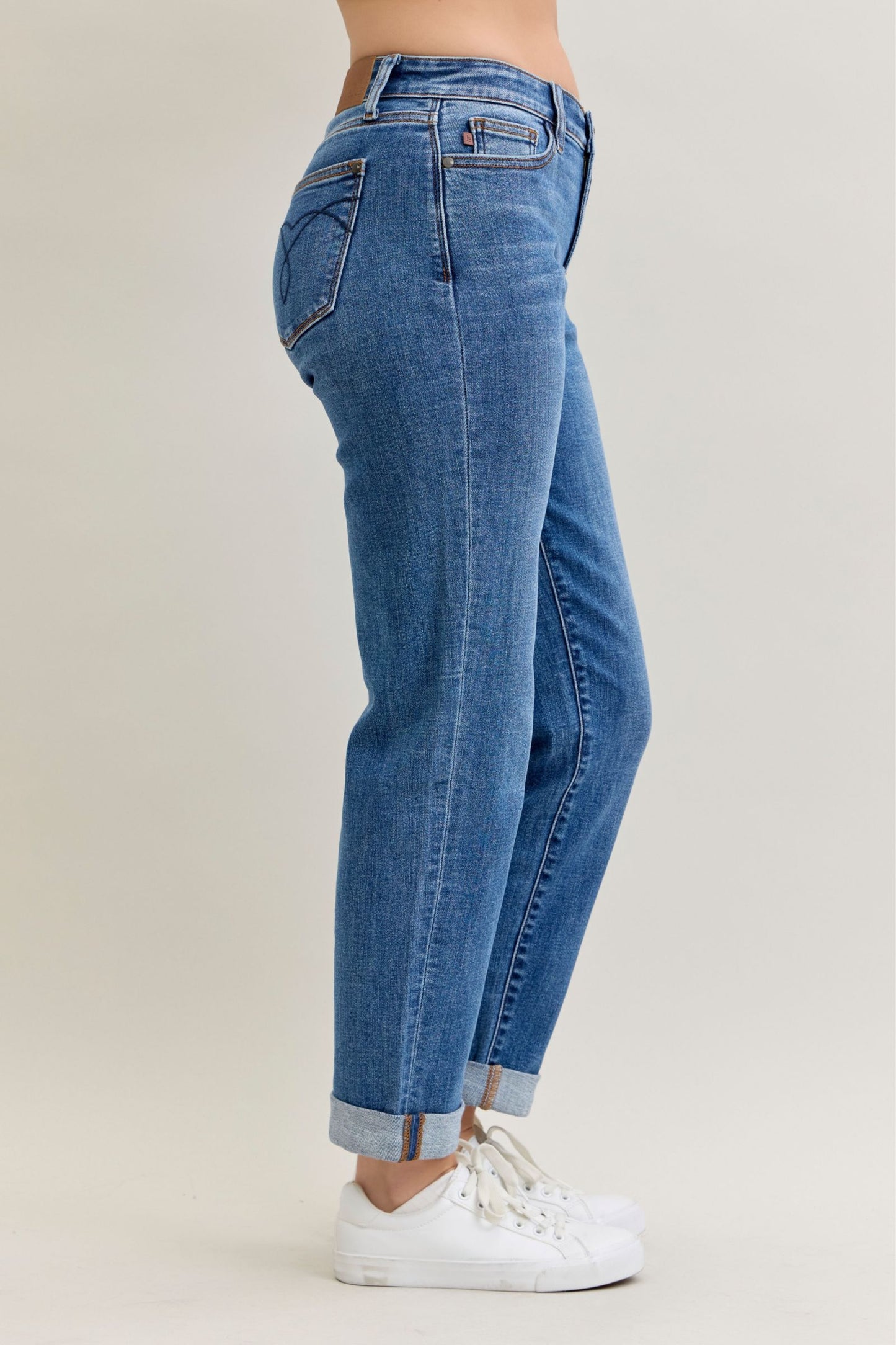 Judy Blue Heather Mid-Rise Boyfriend Fit Jeans (JB 82685)