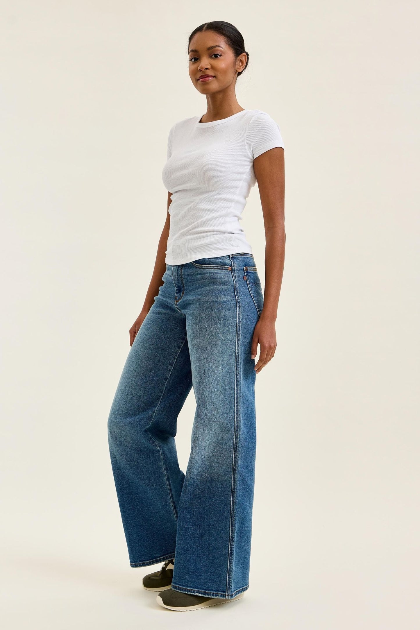 Judy Blue Teddi High Rise Retro Wide Jeans (JB 82720)