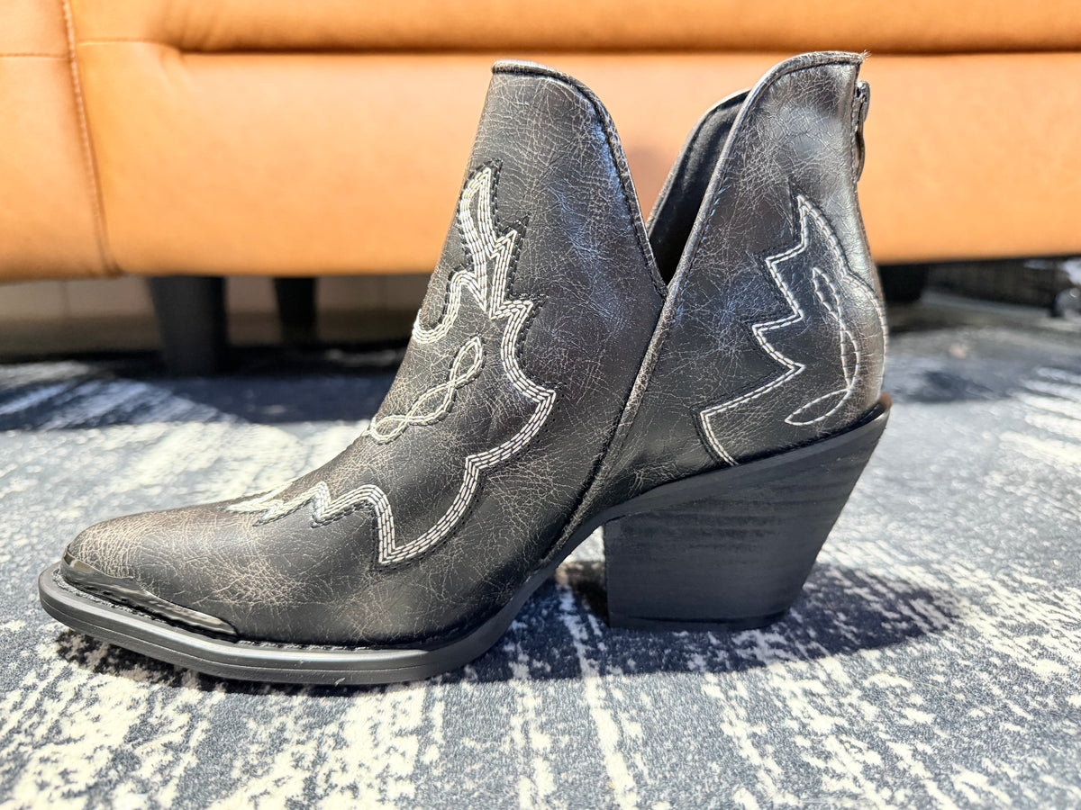 Black Blaize Western Embroidered Booties