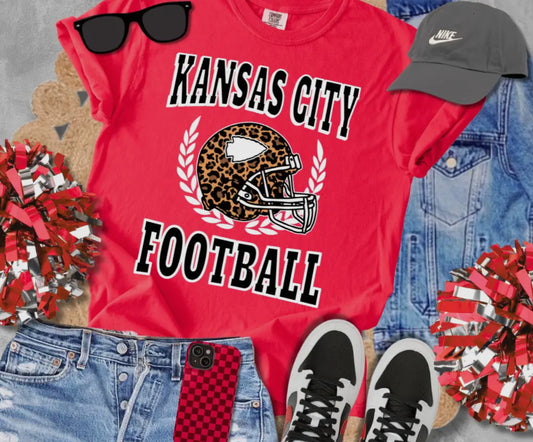 Leopard KC Helmet Comfort Colors Tee