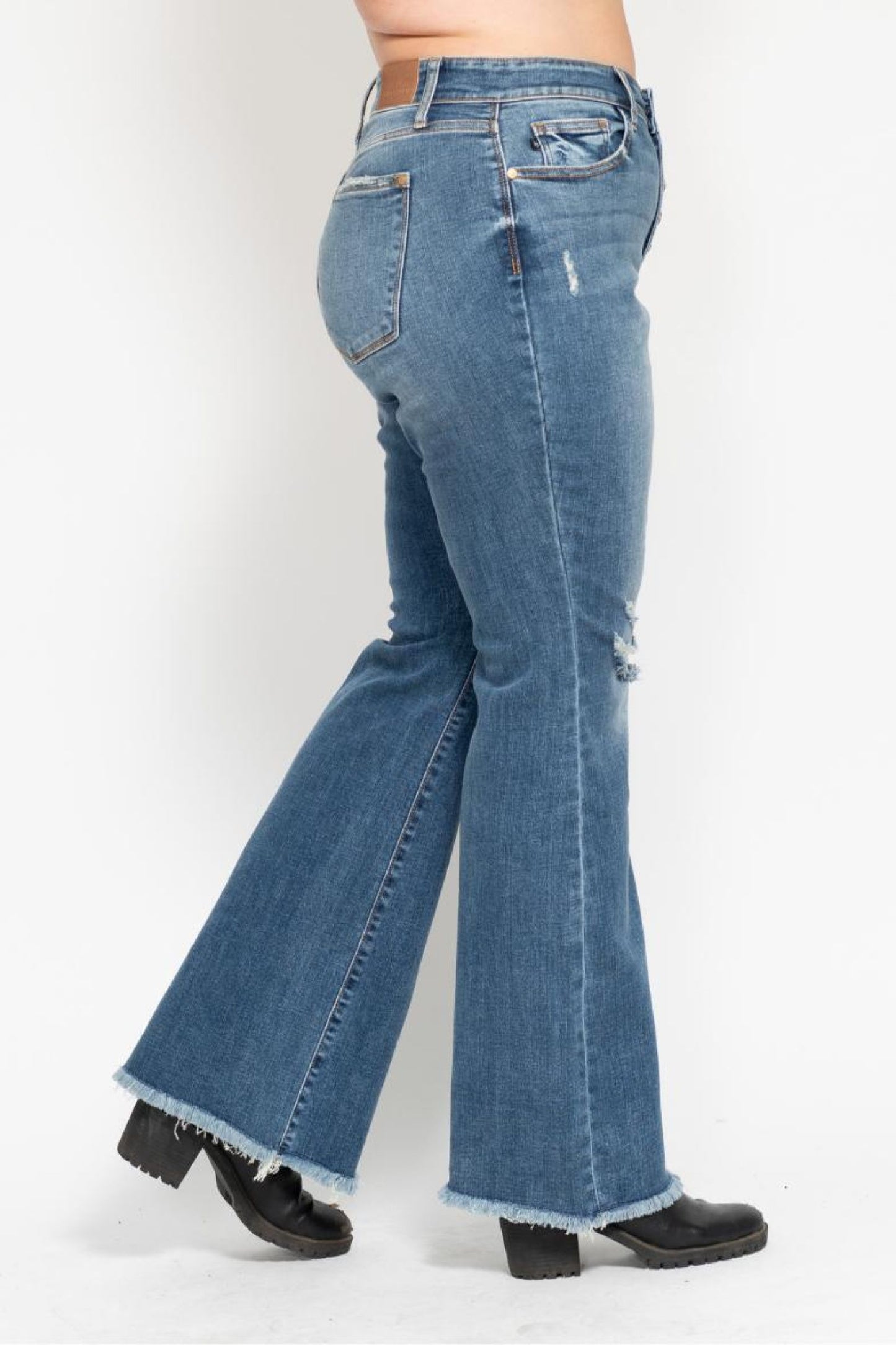 Judy Blue Robyn Mid Rise Buttonfly Flare Jeans (JB 82638)