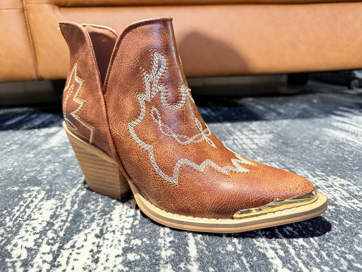 Whiskey Blaize Western Embroidered Booties
