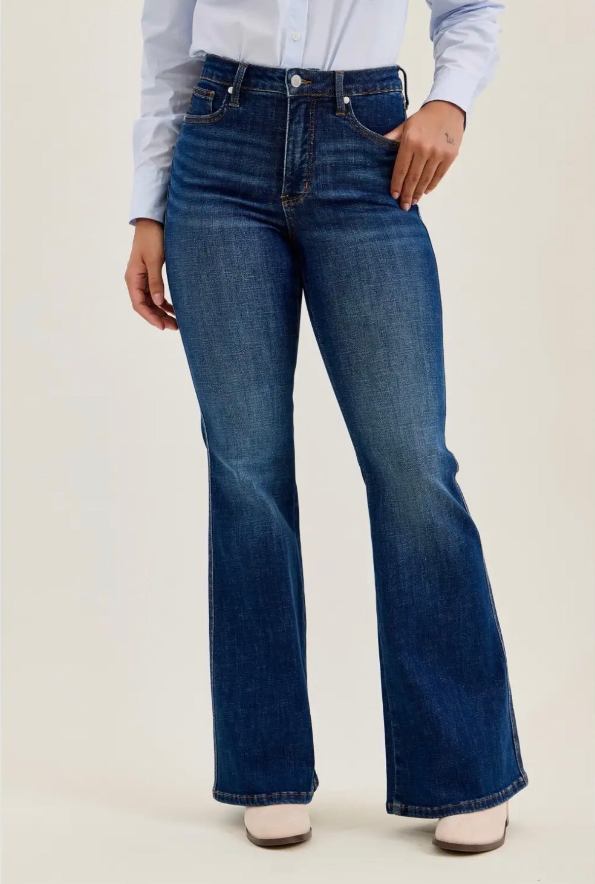 Judy Blue Charlotte High Rise Tummy Control Flare Jeans (JB 881188)