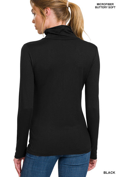 Black Solid Turtleneck