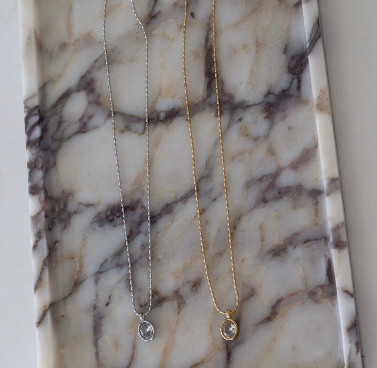 Chansuttpearls Sage Pendant Necklace (Gold & Silver)
