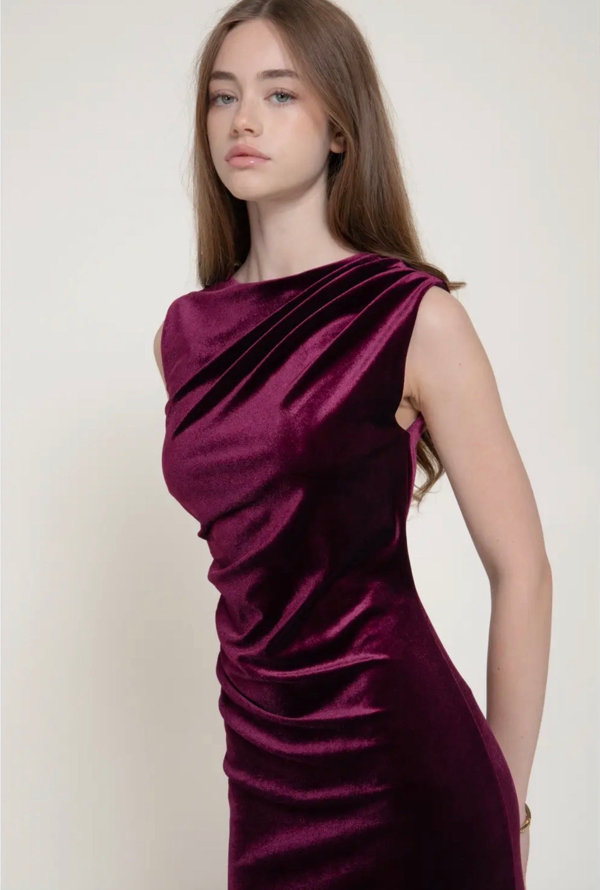 Wine Sleeveless Ruched Velvet Dress