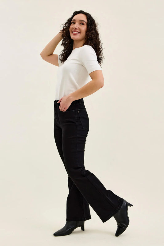 Judy Blue Petite Buffy Black High Rise Bootcut Jeans (JB 881184 PT)