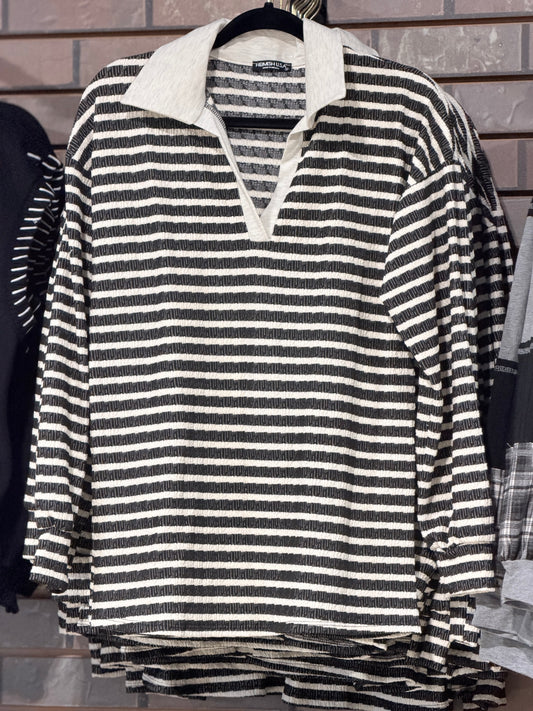 Black + Cream Collared Long Sleeve Top
