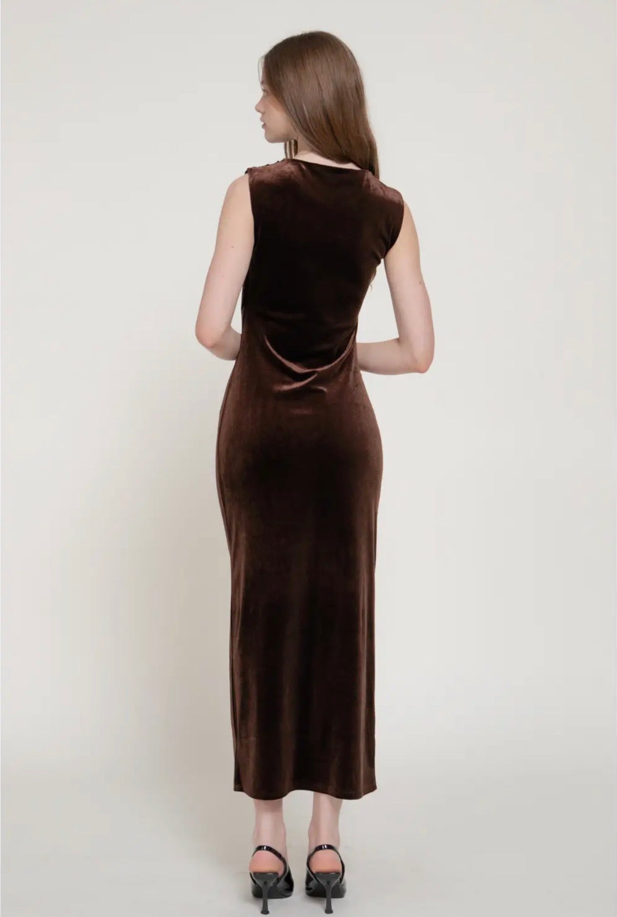 Brown Sleeveless Ruched Velvet Dress