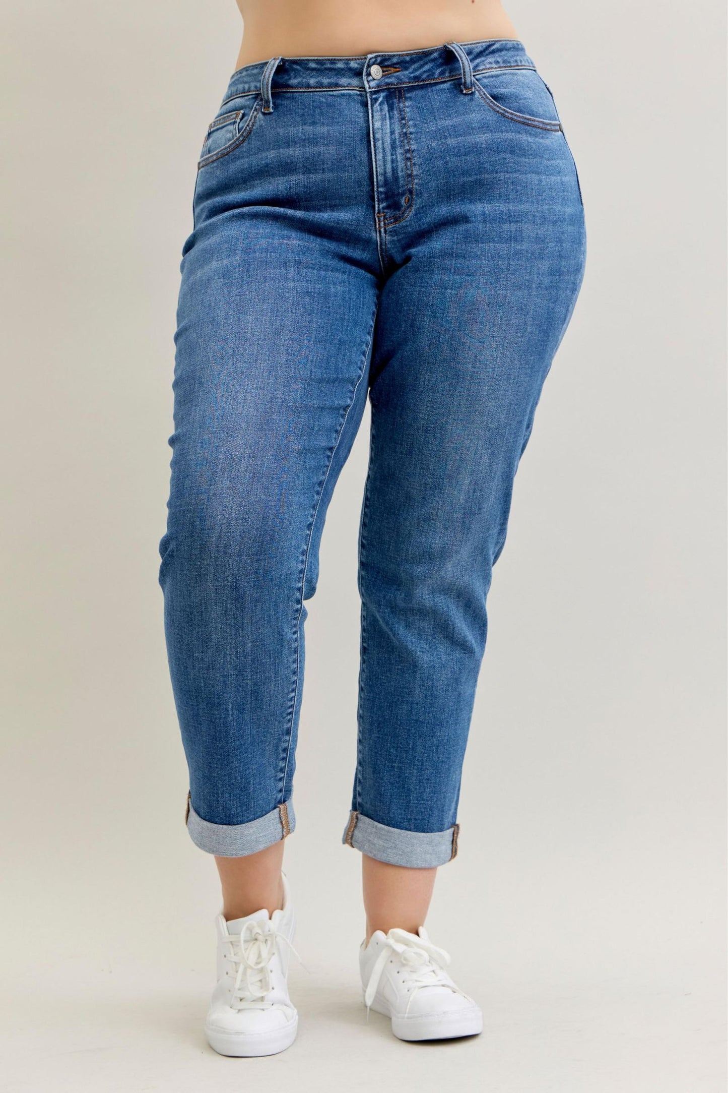 Judy Blue Heather Mid-Rise Boyfriend Fit Jeans (JB 82685)