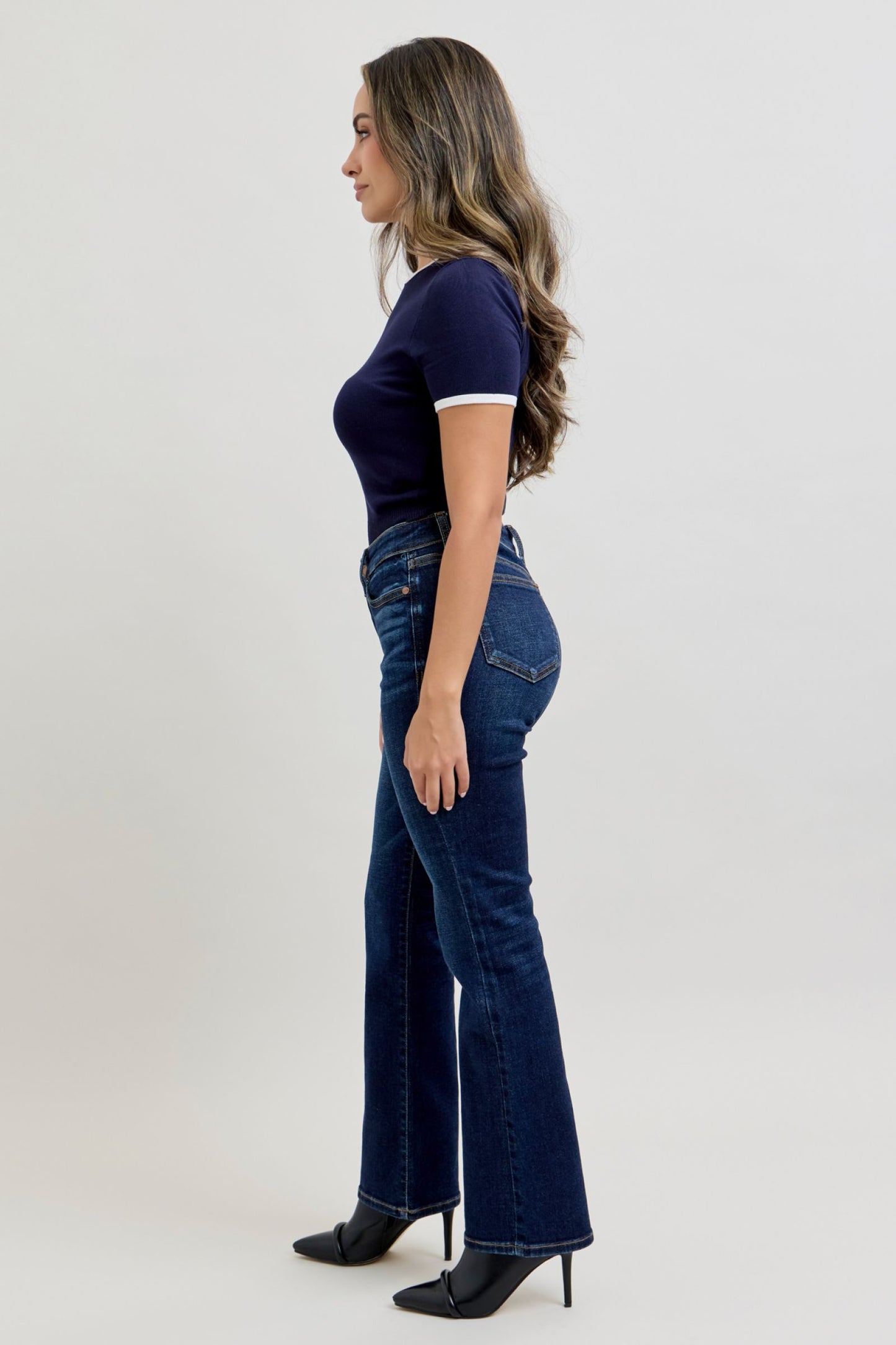 Judy Blue Petite Becky Basic Bootcut Jeans (JB 82586 PT)