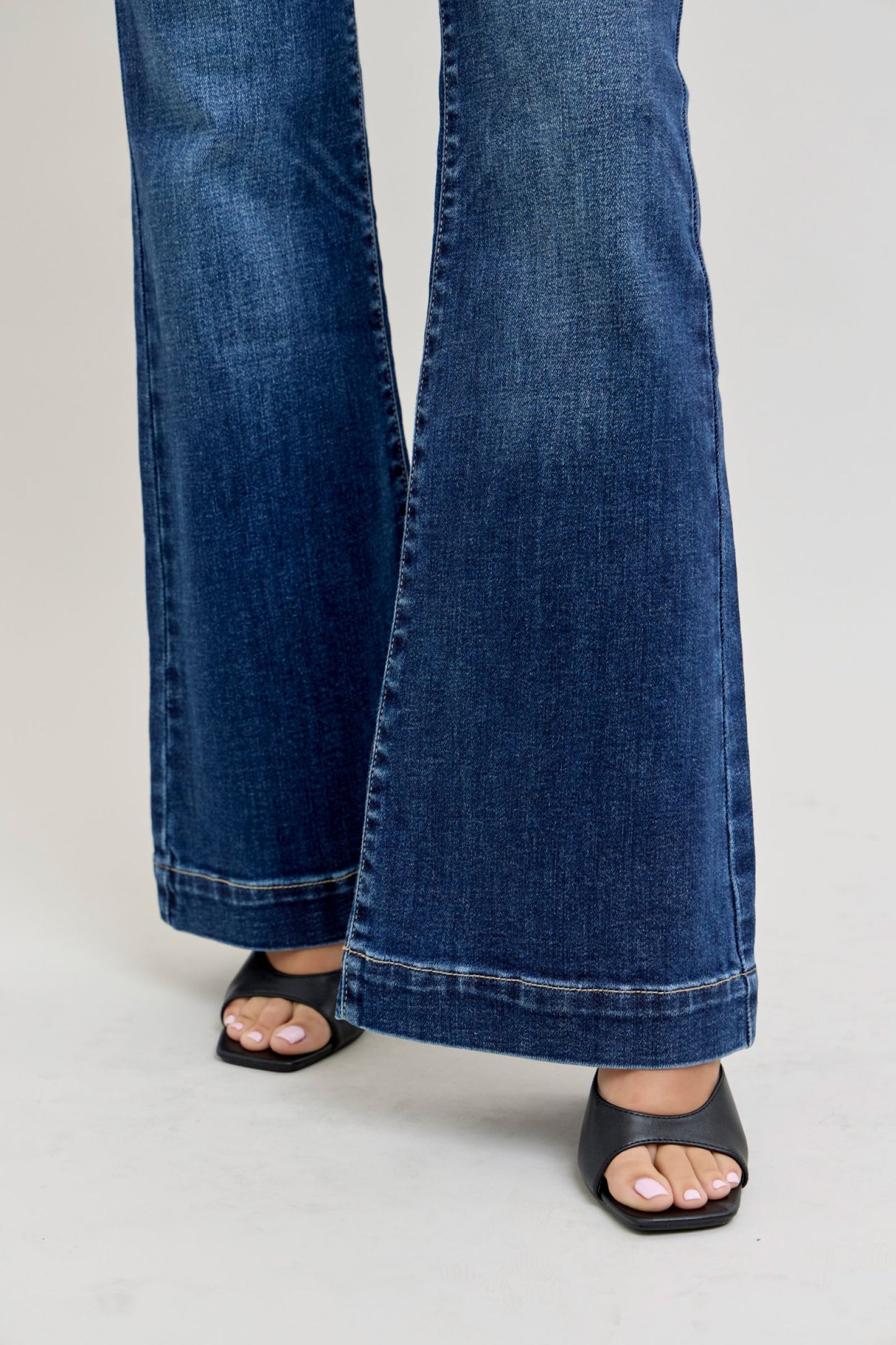 Judy Blue Petite Gwen Trouser Flare Jeans (JB 82637 PT)