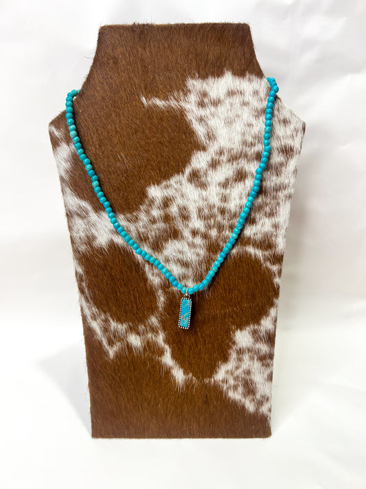 Turquoise Beaded Pendant Necklace