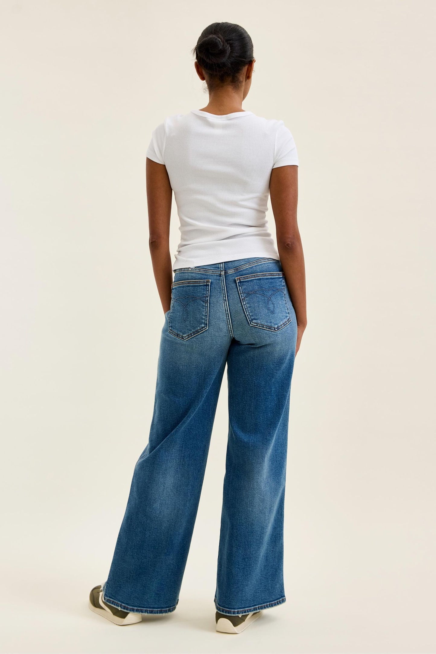 Judy Blue Teddi High Rise Retro Wide Jeans (JB 82720)