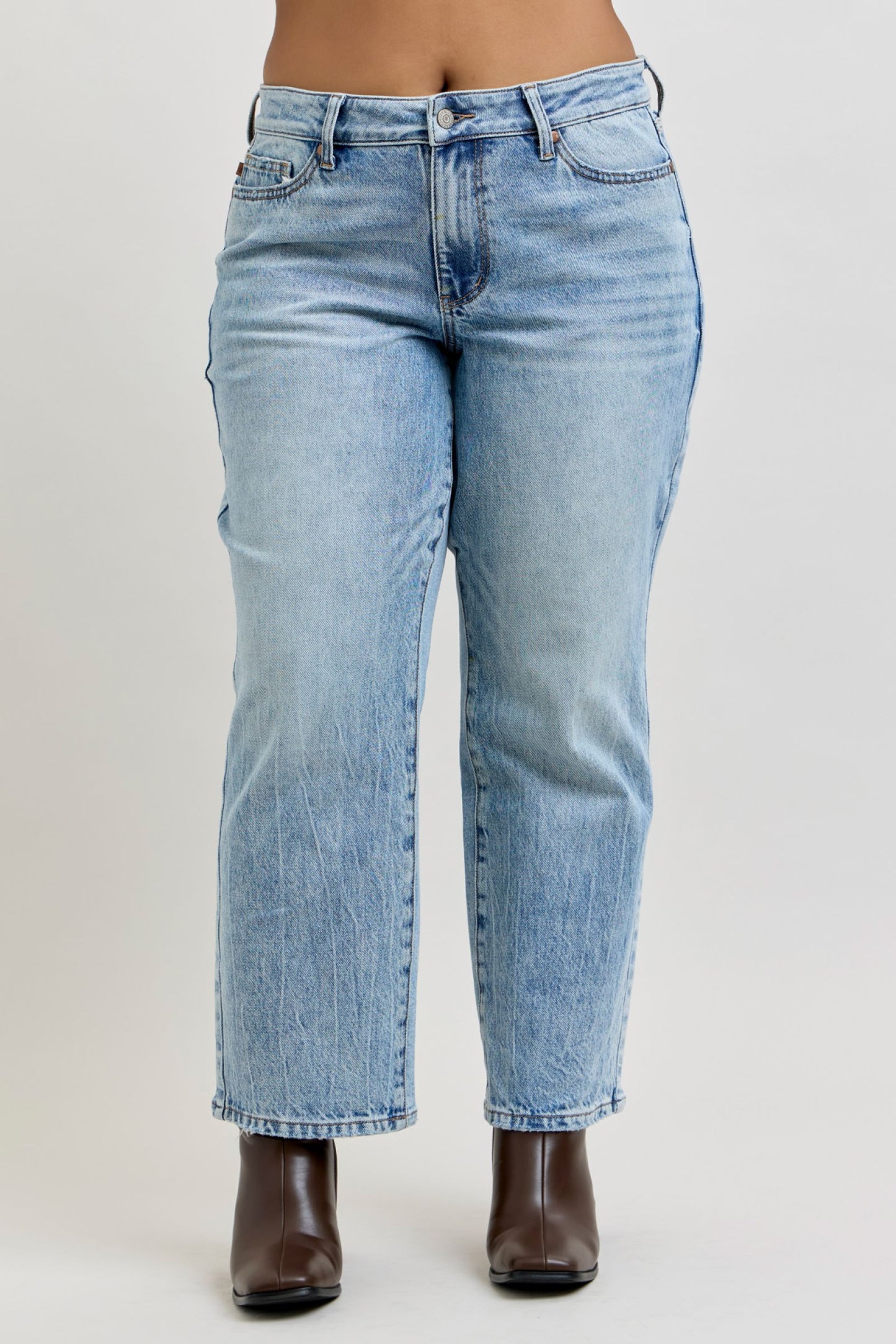 Judy Blue Blair Mid-Rise Petite Rigid Magic Straight Jeans (JB 881060)