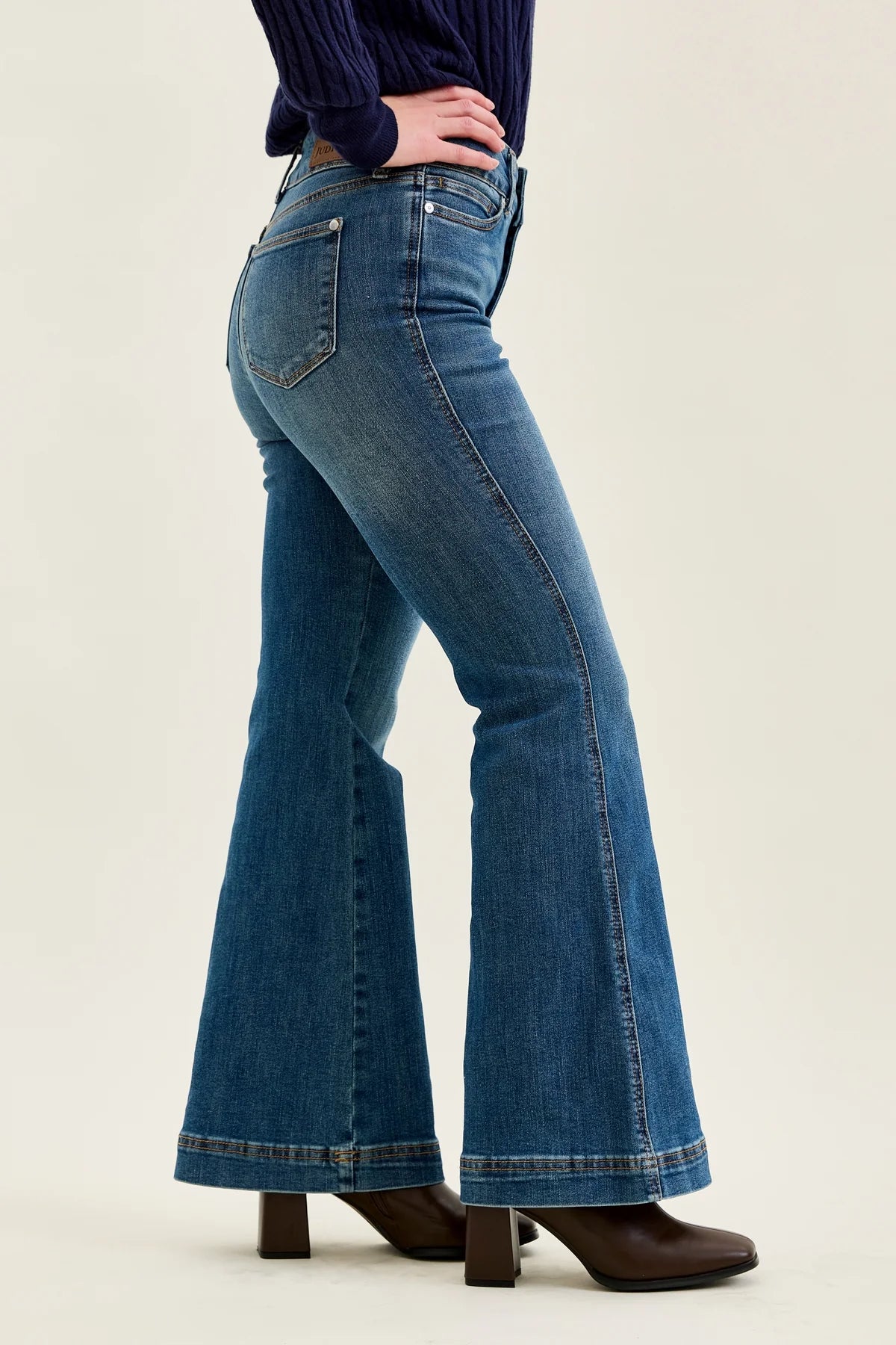 Judy Blue Penny Petite High Rise Flare Jeans (JB 881018)