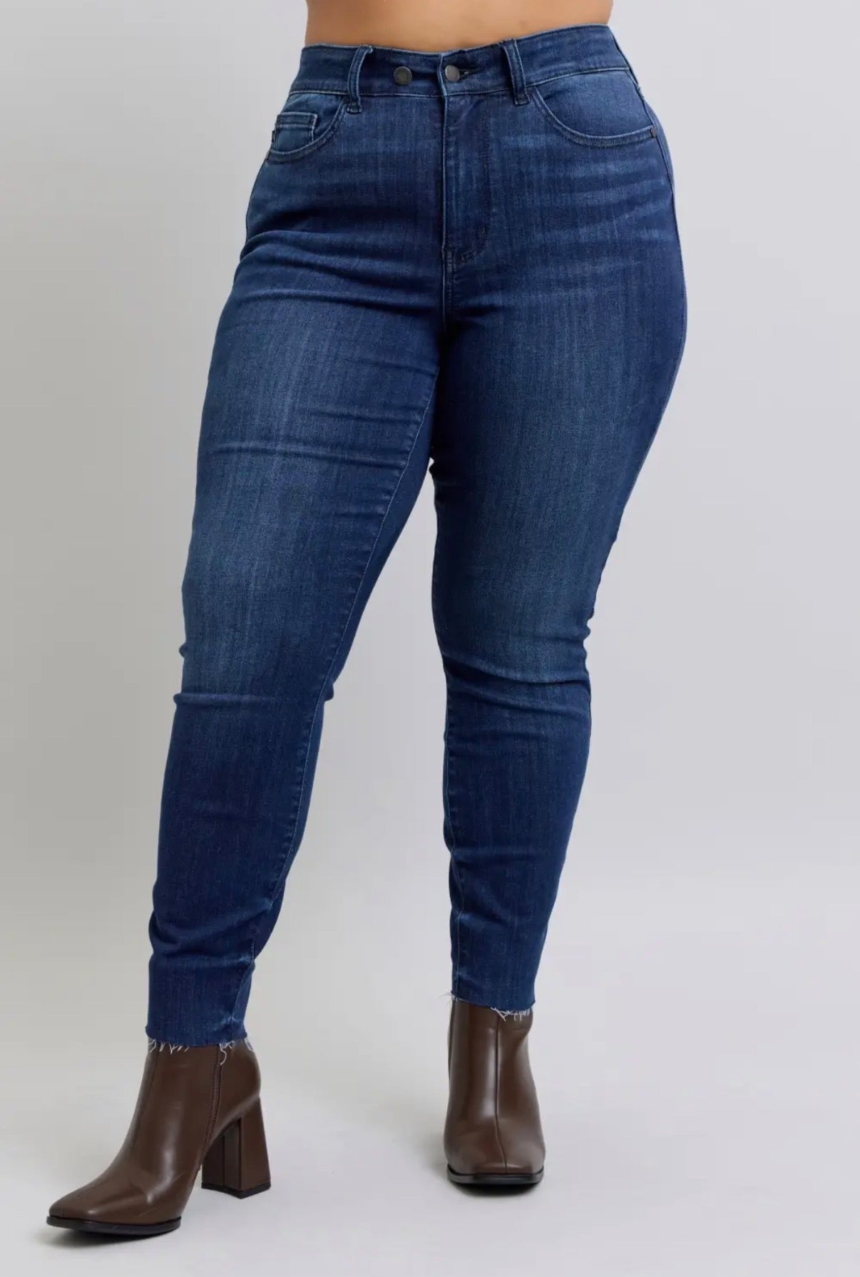 Judy Blue Jenny Mid-Rise Dark Wash Skinny Jeans (JB 82628)