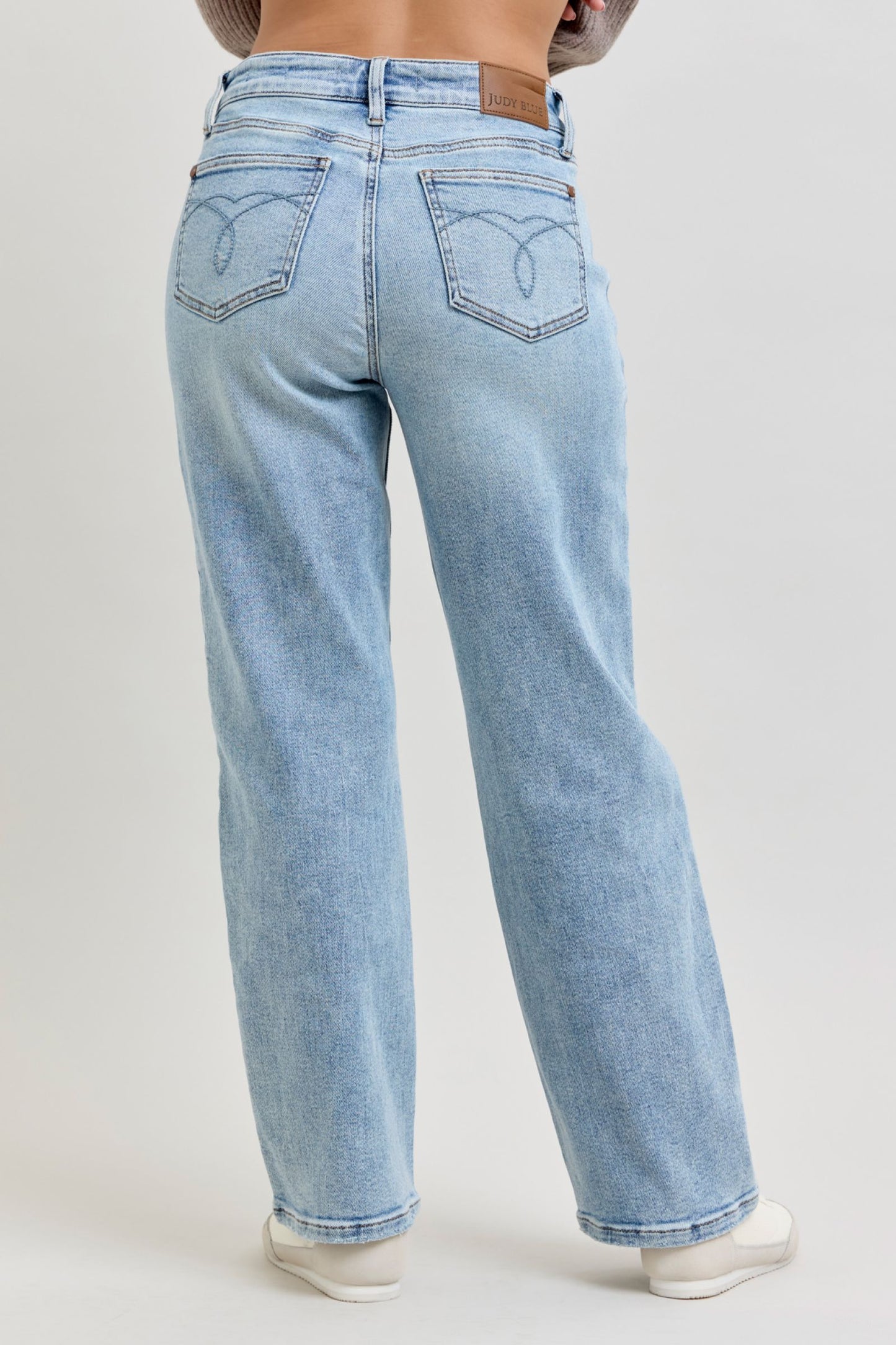 Judy Blue Blair Mid-Rise Petite Rigid Magic Straight Jeans (JB 881060)