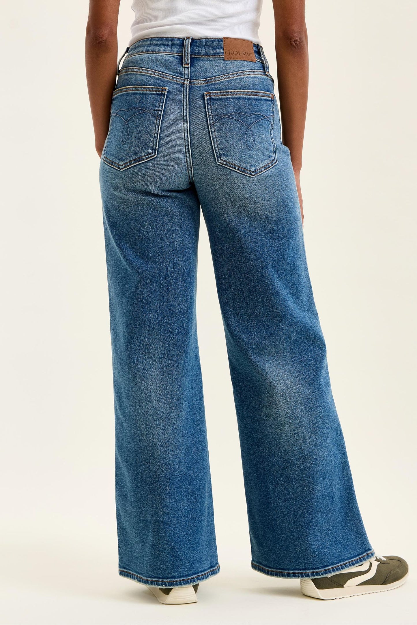Judy Blue Teddi High Rise Retro Wide Jeans (JB 82720)