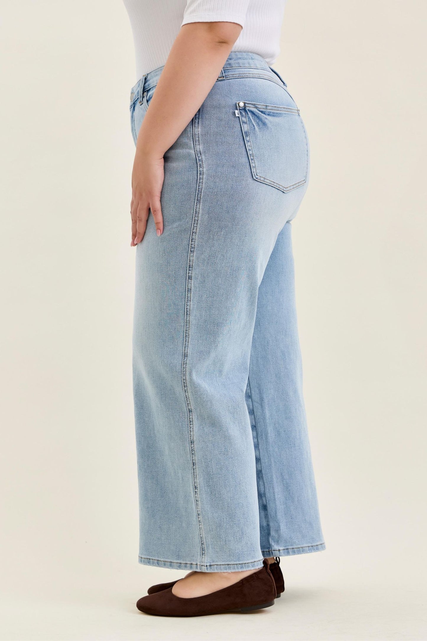 Judy Blue Renee Petite High Rise Retro Wide Jeans (JB 881128)