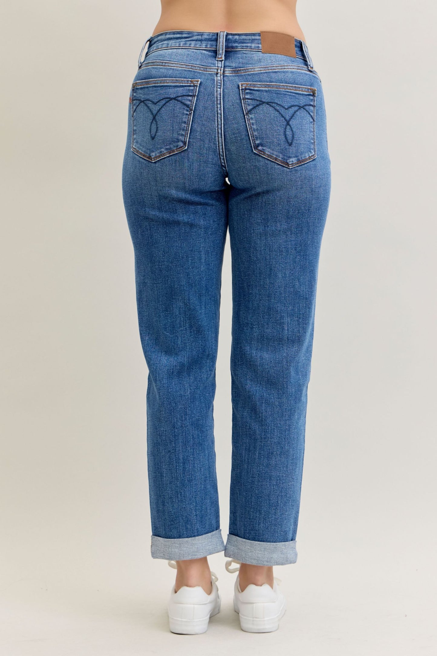Judy Blue Heather Mid-Rise Boyfriend Fit Jeans (JB 82685)