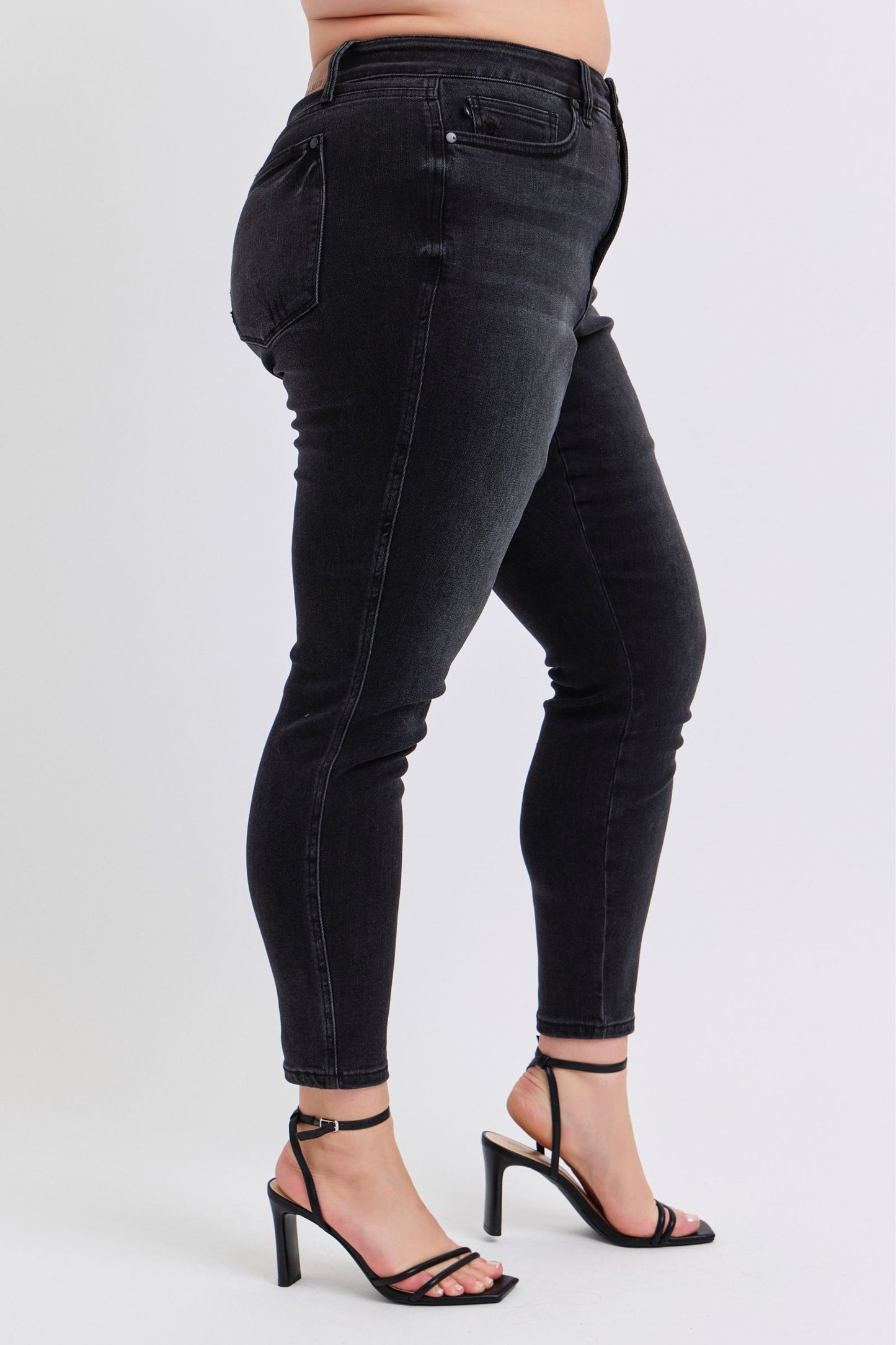 Judy Blue Roxie Mid Rise Tummy Control Black Skinny Jeans (JB 88878)