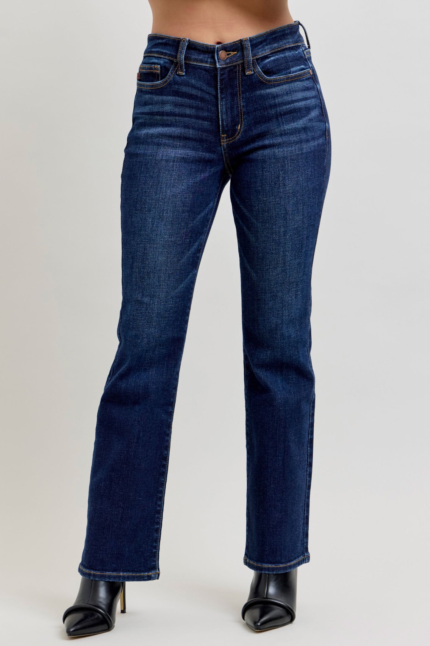 Judy Blue Petite Becky Basic Bootcut Jeans (JB 82586 PT)