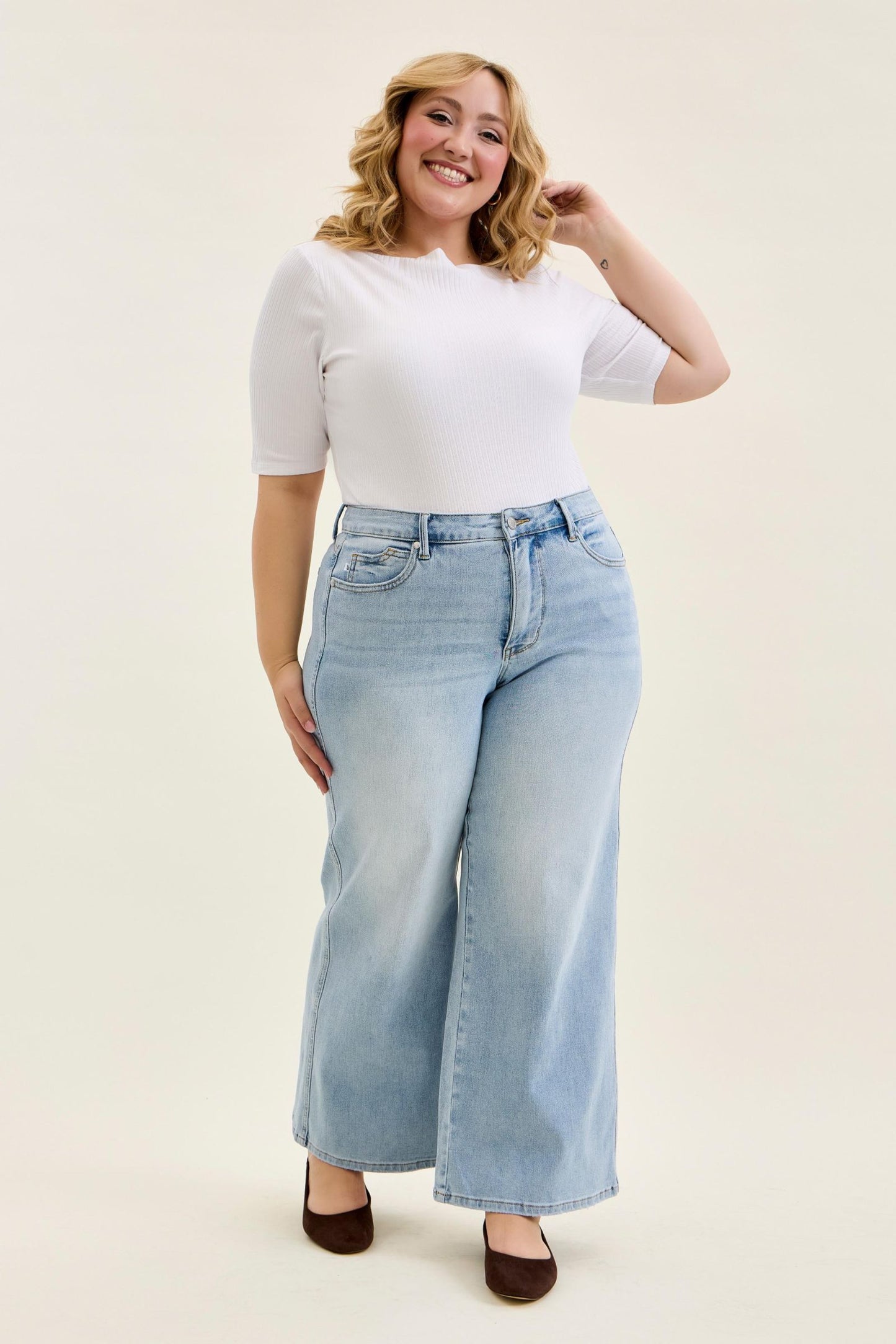 Judy Blue Renee Petite High Rise Retro Wide Jeans (JB 881128)