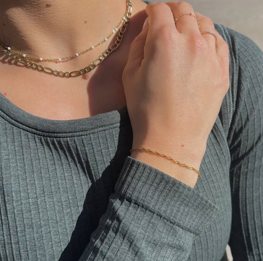 Fallon Gold Dainty Twist Bracelet