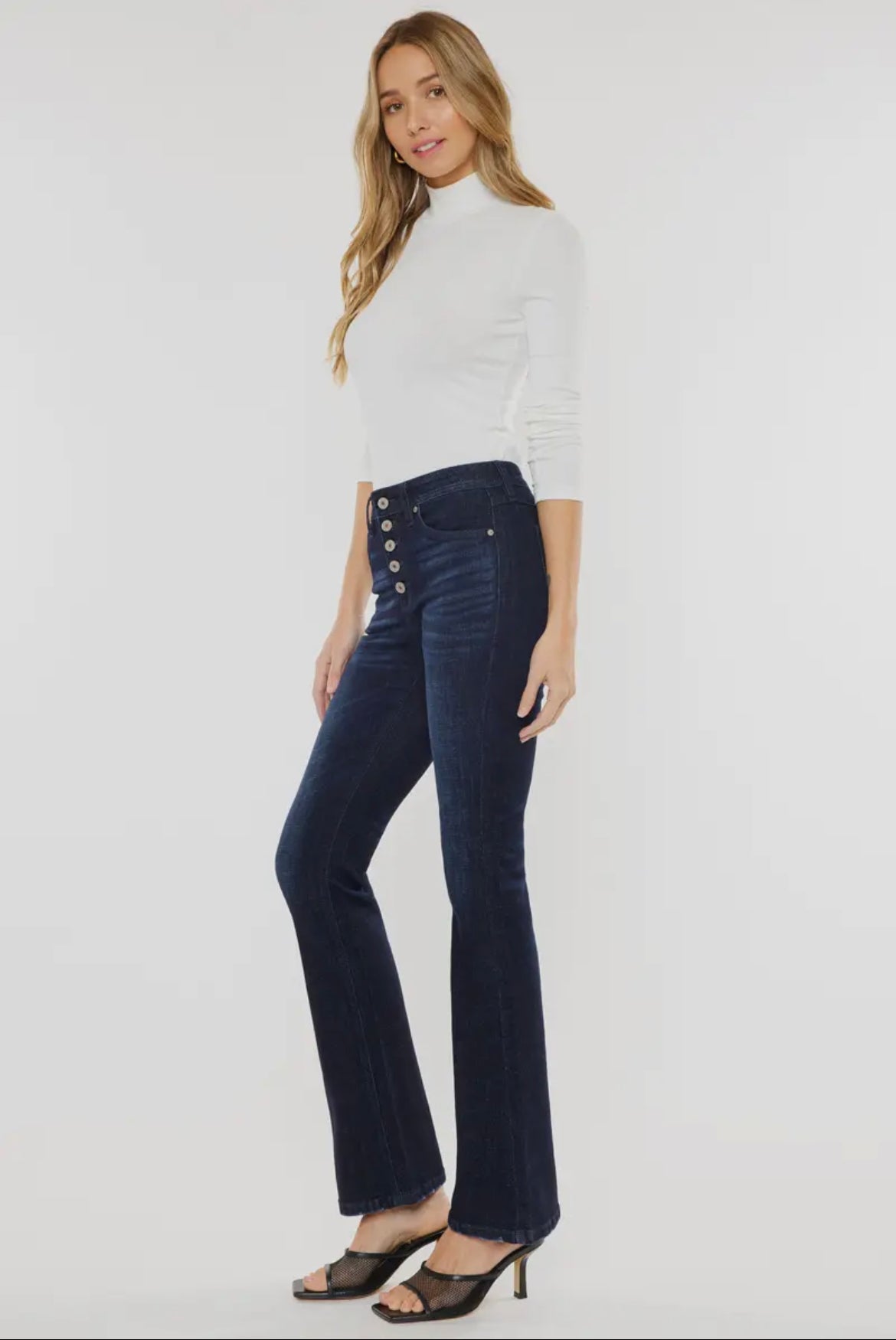 Kan Can Lydia Petite Mid-Rise Flare Jeans