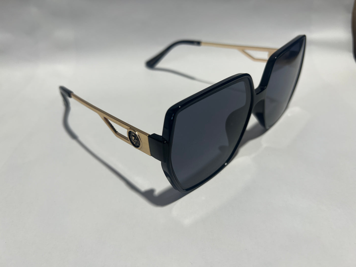 Sunglasses - Style LH-P4059