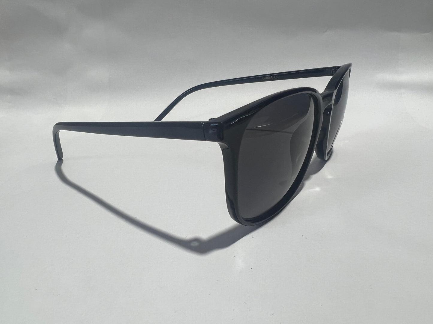 Sunglasses - Style 712096