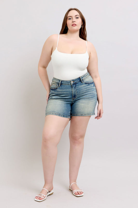 Judy Blue Robin Mid Rise V-Front Vintage Wash Shorts (JB 150309)